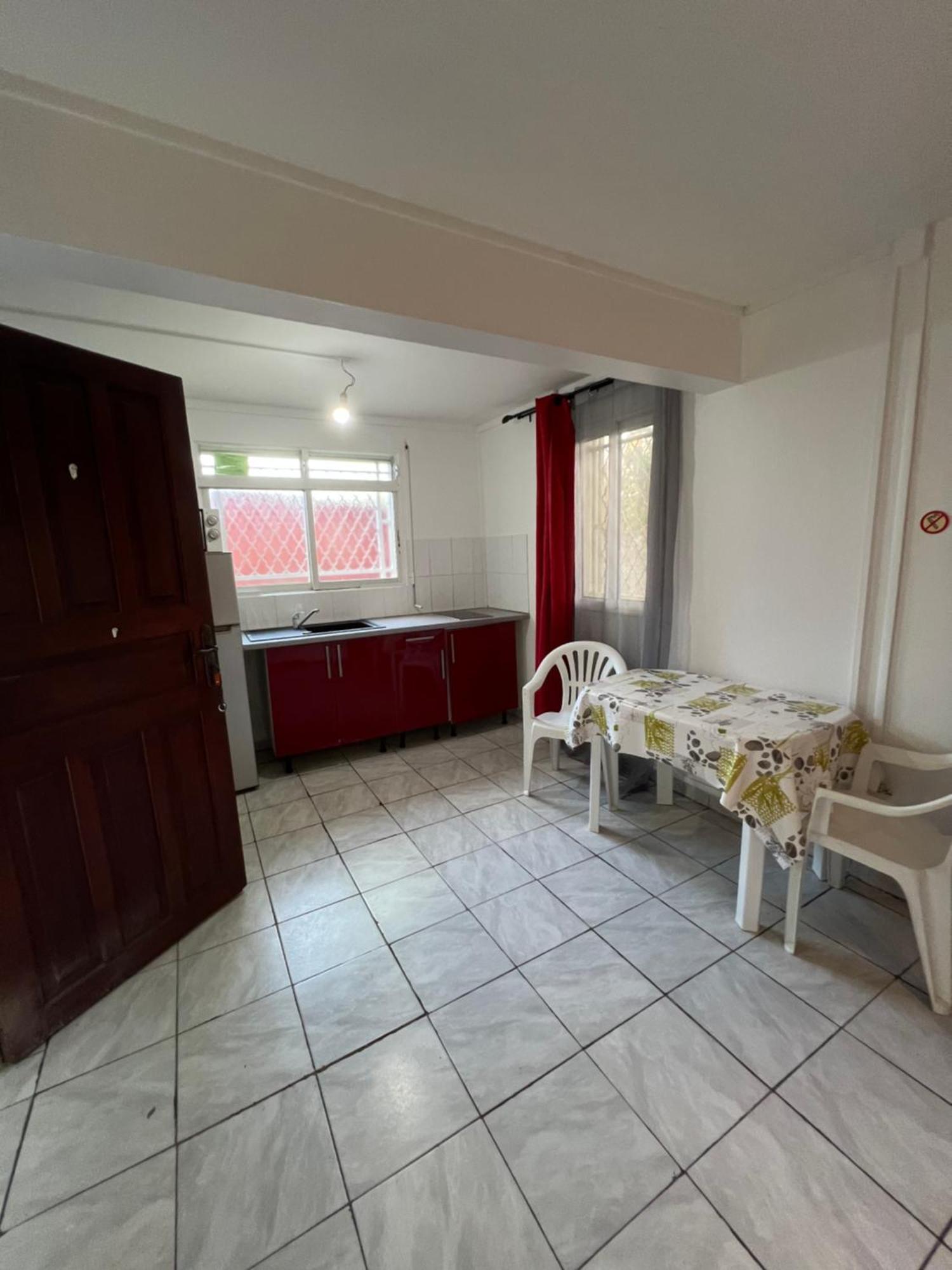 Location Tropical Apartment Sainte-Anne  Exterior photo
